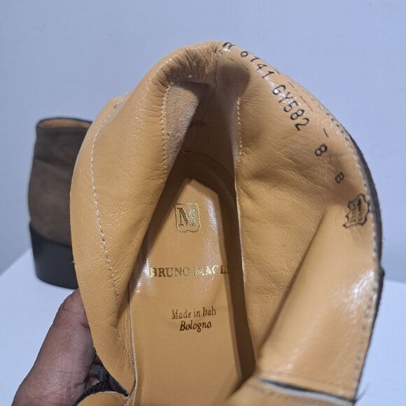 Bruno Magli Leather Suede Retro Ankle Block Heel Bootie Brown Size 8 - Picture 17 of 17